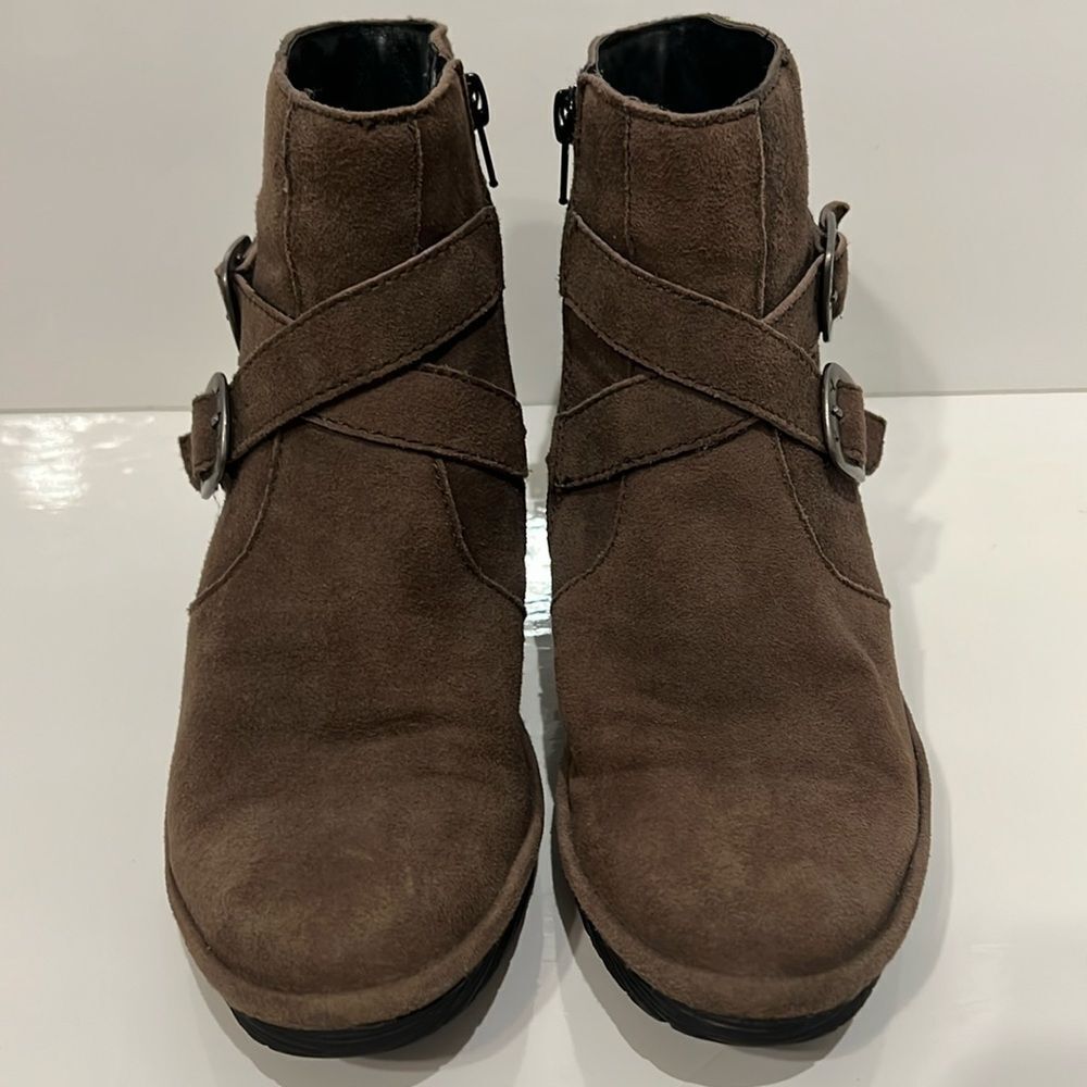 Fly London Perz Brown Suede Wedge Buckle Boots Booties Size 37 - Picture 3 of 13